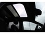 Mercedes-Benz B-klasse 180 Business Solution AMG Night pakket/Panoramadak/Navigatie/Apple carplay/Achteruitrijcamera/Parkeersensoren rondom/Dodehoek detectie/Cruise control/DAB/18'' Lichtmetalen velgen.