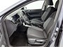 Volkswagen Polo 1.0 TSI Life Edition 95 PK | Navigatie | Camera | Apple Carplay draadloos | Android Auto draadloos | Climate Control | Digital Cockpit | Adaptive Cruise Control | LED koplampen | Ruiten getint | Telefoon draadloos laden |