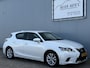 Lexus CT 200h Automaat van € 16.695,- voor € 16.195,-.