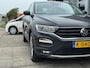 Volkswagen T-Roc 1.5 TSI Style Business Aut / A.Cam / Carplay / Elekt-Klep / Stoel Verw / Org-Ned