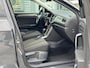Volkswagen T-Roc 1.5 TSI Style Business Aut / A.Cam / Carplay / Elekt-Klep / Stoel Verw / Org-Ned