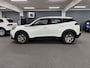 Peugeot 2008 1.2 PureTech Active Pack / LM velgen, Stoelverwarming, Radio, Bluetooth, Airco, Camera