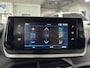 Peugeot 2008 1.2 PureTech Active Pack / LM velgen, Stoelverwarming, Radio, Bluetooth, Airco, Camera