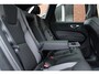 Volvo XC60 T6 Plug-in hybrid AWD Plus Black Edition | Actieve Luchtvering |Harman/Kardon Audiosysteem | 360 graden camera | Panoramisch Schuif-/Kanteldak | 21'' Lichtmetalen velgen | Voorstoelen elektrisch verstelbaar met memory functie | Sfeerverlichting | Voorstoelen verwarmbaar |