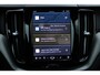 Volvo XC60 T6 Plug-in hybrid AWD Plus Black Edition | Actieve Luchtvering |Harman/Kardon Audiosysteem | 360 graden camera | Panoramisch Schuif-/Kanteldak | 21'' Lichtmetalen velgen | Voorstoelen elektrisch verstelbaar met memory functie | Sfeerverlichting | Voorstoelen verwarmbaar |