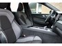 Volvo XC60 T6 Plug-in hybrid AWD Plus Black Edition | Actieve Luchtvering |Harman/Kardon Audiosysteem | 360 graden camera | Panoramisch Schuif-/Kanteldak | 21'' Lichtmetalen velgen | Voorstoelen elektrisch verstelbaar met memory functie | Sfeerverlichting | Voorstoelen verwarmbaar |