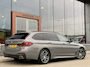 BMW 5-Serie Touring 530i M-Sport | Pano | HUD | Laser | Stoelverwarming voor + achter | Cruise | Leder | Sfeerverlichting | Achteruitrijcamera |