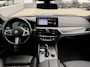 BMW 5-Serie Touring 530i M-Sport | Pano | HUD | Laser | Stoelverwarming voor + achter | Cruise | Leder | Sfeerverlichting | Achteruitrijcamera |