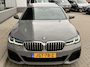 BMW 5-Serie Touring 530i M-Sport | Pano | HUD | Laser | Stoelverwarming voor + achter | Cruise | Leder | Sfeerverlichting | Achteruitrijcamera |
