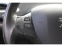 Peugeot 2008 1.2 PureTech Active , Trekhaak, Navi, Airco, Cruise, All Season, LMV 16 Inch, Bluetooth, Armsteun, Dakrails, Aux