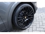 Porsche Cayenne Coupé 3.0 E-Hybrid | BTW Auto | Sport Design | Sport Chrono | 360' Camera | BOSE | Luchtvering | Pano | PDLS | Memory