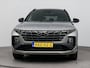 Hyundai Tucson 1.6 T-GDI PHEV NLINE SKY 4WD | OUTLETDEAL! | AFNEEMBARE TREKHAAK | SCHUIFDAK | CLIMA | CRUISE | CAMERA | 19'' LM VELGEN | PLUG-IN HYBRID | AUTOMAAT | PRIVACY GLASS | STUUR- & STOELVERWARMING | ELEKTRISCHE ACHTERKLEP | PDC VOOR & ACHTER | FABRIEKSGARANTIE GELDIG T/M 11-2027! |
