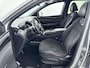 Hyundai Tucson 1.6 T-GDI PHEV NLINE SKY 4WD | OUTLETDEAL! | AFNEEMBARE TREKHAAK | SCHUIFDAK | CLIMA | CRUISE | CAMERA | 19'' LM VELGEN | PLUG-IN HYBRID | AUTOMAAT | PRIVACY GLASS | STUUR- & STOELVERWARMING | ELEKTRISCHE ACHTERKLEP | PDC VOOR & ACHTER | FABRIEKSGARANTIE GELDIG T/M 11-2027! |