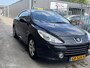 Peugeot 307 cabrio let 2.0-16V