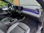 Mercedes-Benz CLA 180 Orange Art Edition 1|PANO|SFEER|CAMERA|AMG