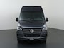 Mercedes-Benz Sprinter 319 CDI Aut. | L2 H2 | Pro | 2024 Registratie | 3500 KG. AHW | LM Velgen | 3-zits | LED | Parkeercamera | Carplay | Trekhaak | BPM-Vrij |