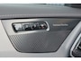 Volvo XC90 T8 Recharge AWD Ultra Bright - LONG RANGE - Panorama/schuifdak - IntelliSafe Assist & Surround - Harman/Kardon audio - Adaptieve LED koplampen - Parkeercamera achter - Verwarmde voorstoelen, stuur & achterbank - Parkeersensoren voor & achter - Elektr. bedienb. voorstoelen met geheugen - Head up display - Draadloze tel. lader - 20' LMV