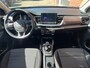 Kia Stonic 1.0 T-GDi MHEV DynamicPlusLine | €2.000,- inruilvoordeel | Navigatie | Stoel- en stuurverwarming | Achteruitrijcamera