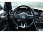 Alfa Romeo Giulia 2.9 V6 Quadrifoglio | Carbon | Harman & Kardon | Camera | Stoel+Stuurverwarming | Memory | Keyless | Alarm | Navi