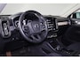 Volvo XC40 B4 Business Pro - IntelliSafe Assist - Harman/Kardon audio - Parkeercamera achter - Parkeersensoren voor & achter - Draadloze tel. lader - Cruise control - 18' LMV