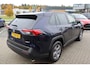 Toyota RAV4 2.5 HYBRID NL-AUTO FACELIFT NAVI AD-CRUISE APPLE/ANDROID PRIVCAY-GLASS BLUETOOTH DAB+ 17"LMV
