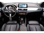 BMW X1 20iA Xdr.M-SPORT High Executive PANO | HEAD UP | LEDER | FULL LED | STOELVERW | DAB | NAVI | CRUISE | LMV