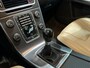 Volvo V60 T3 Momentum Leder Trekhaak CruiseControl 150pk