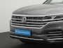 Volkswagen Touareg Elegance 3.0 TSi 381 pk tiptronic eHybrid 4MOTION | Panoramadak | Puglia leder | Geheugenstoelen | Rondomzicht camera | Stoelventilatie