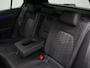 Volkswagen Golf 1.5 eTSI 150 pk DSG R-Line Edition | Panoramadak | Rondomzicht camera | IQ Light | Head-up display
