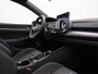 Volkswagen Golf 1.5 eTSI 150 pk DSG R-Line | Panoramadak | Rondomzicht camera | IQ Light | Head-up display