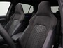 Volkswagen Golf 1.5 eTSI 150 pk DSG R-Line | Panoramadak | Rondomzicht camera | IQ Light | Head-up display