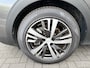 Peugeot 3008 1.6 Plug-in Hybrid Allure 195PK | PDC | Navi | Voorstoelen verwarmd | 18' Lichtmetalen velgen | All season banden | Verwarmbare voorruit
