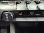 Peugeot 3008 1.6 Plug-in Hybrid Allure 195PK | PDC | Navi | Voorstoelen verwarmd | 18' Lichtmetalen velgen | All season banden | Verwarmbare voorruit