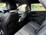 Peugeot 3008 1.6 Plug-in Hybrid Allure 195PK | PDC | Navi | Voorstoelen verwarmd | 18' Lichtmetalen velgen | All season banden | Verwarmbare voorruit