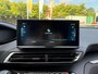 Peugeot 3008 1.6 Plug-in Hybrid Allure 195PK | PDC | Navi | Voorstoelen verwarmd | 18' Lichtmetalen velgen | All season banden | Verwarmbare voorruit