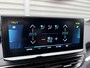 Peugeot 3008 1.6 Plug-in Hybrid Allure 195PK | PDC | Navi | Voorstoelen verwarmd | 18' Lichtmetalen velgen | All season banden | Verwarmbare voorruit