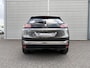 Peugeot 3008 1.6 Plug-in Hybrid Allure 195PK | PDC | Navi | Voorstoelen verwarmd | 18' Lichtmetalen velgen | All season banden | Verwarmbare voorruit