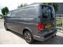 Volkswagen Transporter 2.0 TDI L2H1 Highline Autm. 204pk 2 schuifdeuren , achterdeuren BPM vrij