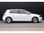 Volkswagen E-Golf 116 PK | SOH 83,6% | NAVI | STOELVERWARMING | PARK PILOT