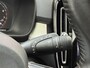 Volvo XC40 2.0 T4 Momentum Pro | 1800KG trekgewicht  | Stoel verwarming | Parkeersensoren V+A | Camera | Keyless start | Volvo on Call | Elektrische Achterklep |