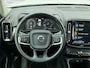 Volvo XC40 2.0 T4 Momentum Pro | 1800KG trekgewicht  | Stoel verwarming | Parkeersensoren V+A | Camera | Keyless start | Volvo on Call | Elektrische Achterklep |