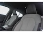Volvo XC40 1.5 T4 Plug-in hybrid Plus Bright Dode Hoek Detectie| Apple Carplay/Android Auto | Verwarmbare Voorstoelen | Keyless Entry