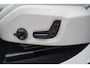 Volvo XC60 2.0 T6 Plug-in hybrid AWD Ultra Dark MY26 | Executive uitvoering (Bowers&Wilkins, Luchtvering, koelbare stoelen, 21 inch velgen) 11,2 inch Touch screen | Panoramadak | Head-up Display