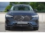 Volvo XC60 2.0 T6 Plug-in hybrid AWD Ultra Dark MY26 | Executive uitvoering (Bowers&Wilkins, Luchtvering, koelbare stoelen, 21 inch velgen) 11,2 inch Touch screen | Panoramadak | Head-up Display