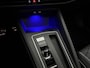 Volkswagen Golf Golf Variant 1.5 eTSI R-Line | Pano | Sfeerverl. | Stuur/Stoelverw. l Camera | Trekh.  | LED | Carplay l NAP