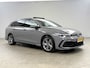 Volkswagen Golf Golf Variant 1.5 eTSI R-Line | Pano | Sfeerverl. | Stuur/Stoelverw. l Camera | Trekh.  | LED | Carplay l NAP