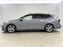 Volkswagen Golf Golf Variant 1.5 eTSI R-Line | Pano | Sfeerverl. | Stuur/Stoelverw. l Camera | Trekh.  | LED | Carplay l NAP