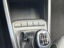 Kia Rio 1.0 TGDI GT-Line Navigatie, Stoel- & Stuurwiel verwarmd, 17" LMV, Smart Key, Achteruitrijcamera, Privacy glass, Volledig dealeronderhouden