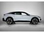 Peugeot 408 GT Hybrid 136 pk Automaat | Navigatie | Achteruitrijcamera | Parkeersensoren Voor en Achter | Alcantara Bekleding | Sportstoelen | Matrix LED Koplampen | Elektrische Achterklep met Sensor | Adaptieve Cruise Control | 19" Lichtmetalen Velgen | Apple Carplay/Android Auto |