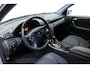 Mercedes-Benz C-klasse 180 K. Elegance Fiscale waarde € 4.000,- UNIEK